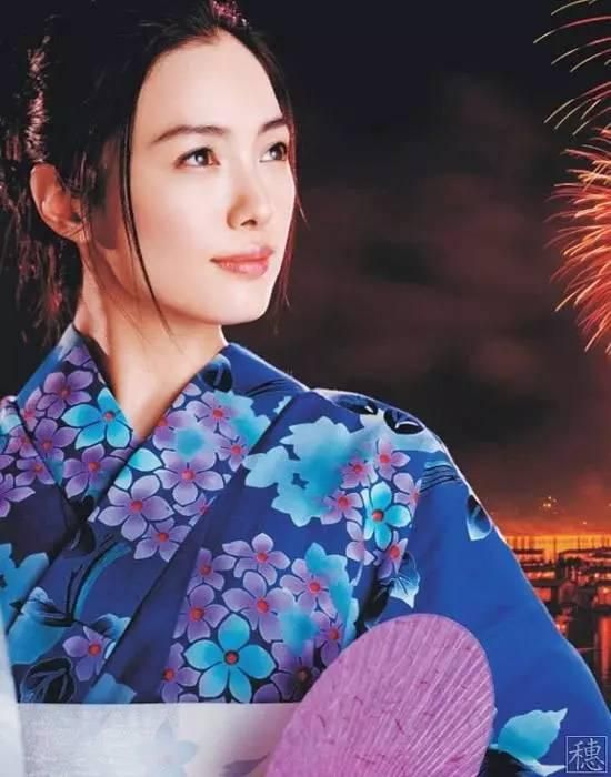巨大阳根挺进美女稚嫩花