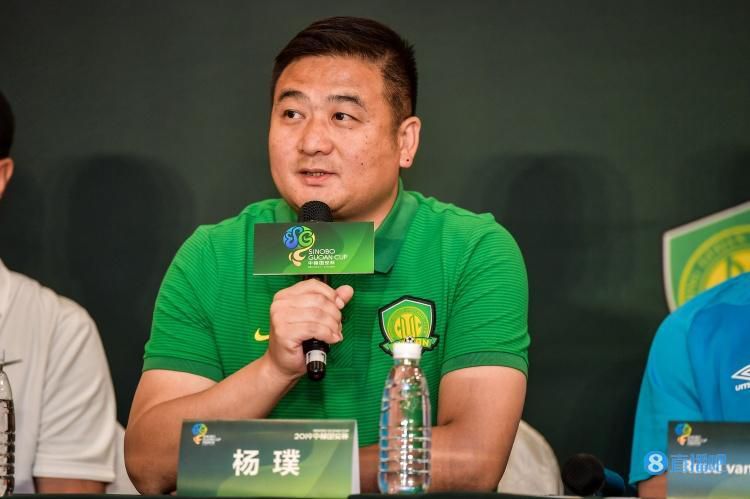 嗯啊h客厅hh粗汉h怀孕