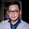 亚洲毛片在线观看